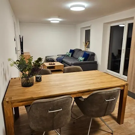 Terrassenglueck 公寓 *